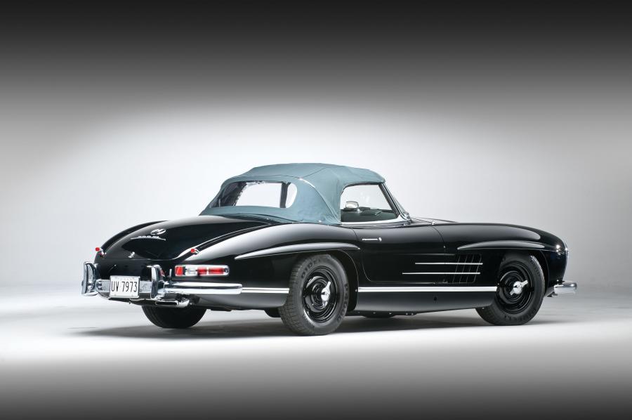  Mercedes-Benz 300 SL Roadster 1960 года  (фото 4 из 60)